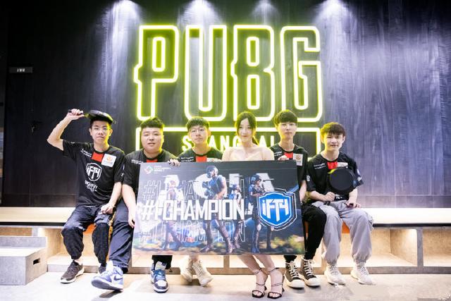 随着国际比 随着国际比